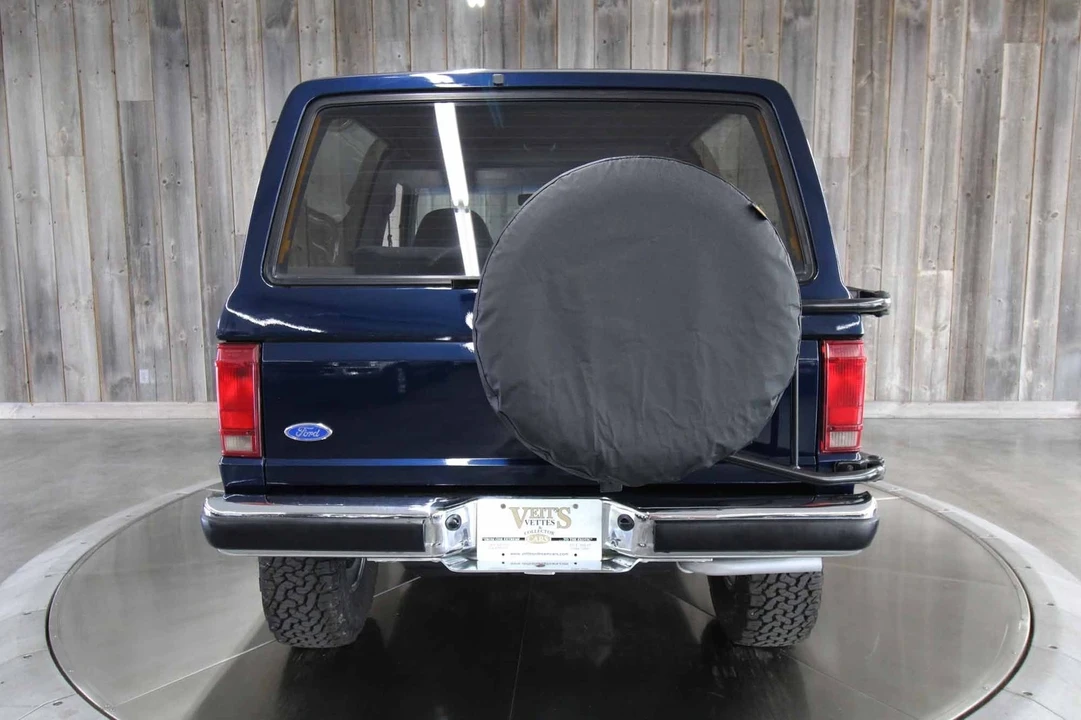 1990 Ford Bronco II - Image 17 of 21