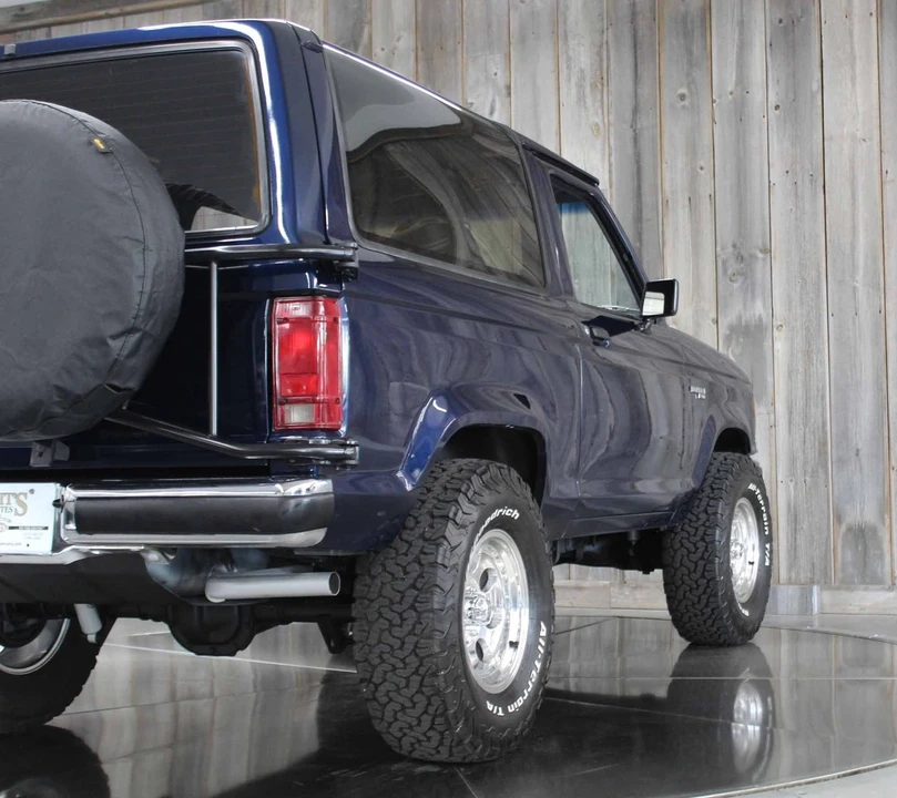 1990 Ford Bronco II - Image 13 of 21