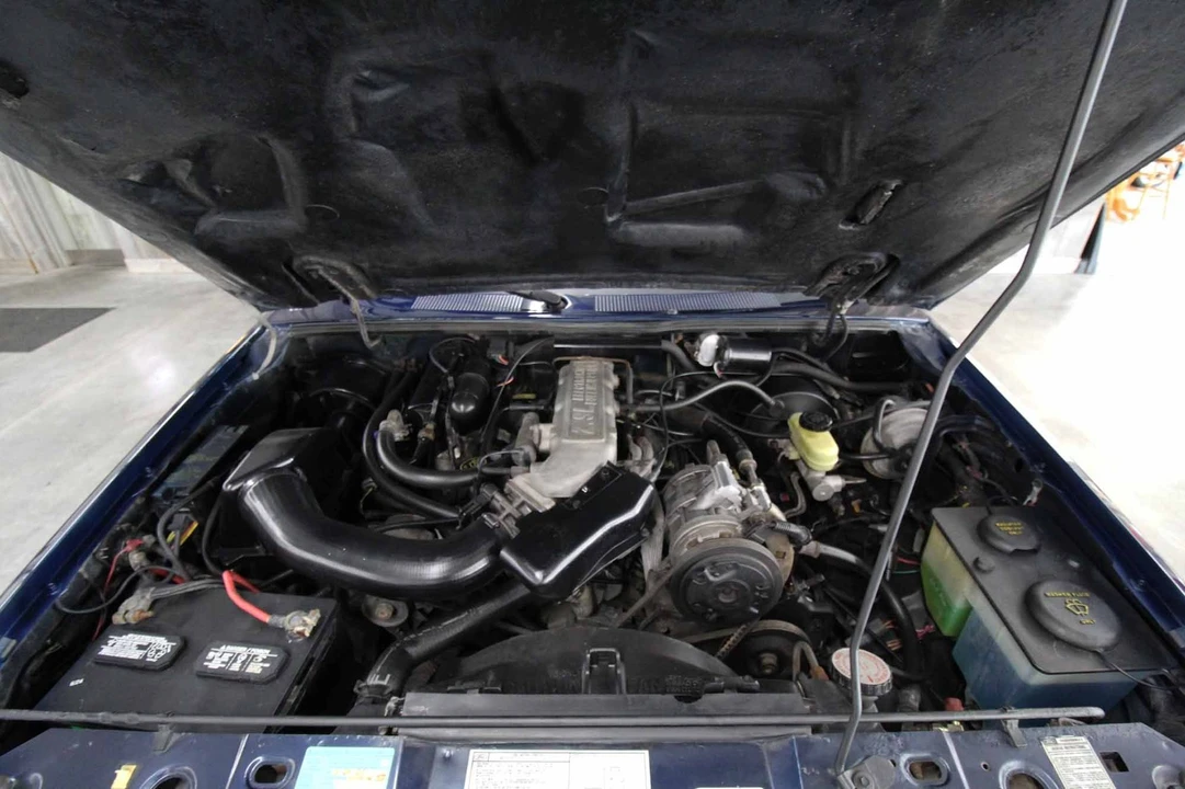1990 Ford Bronco II - Image 15 of 21
