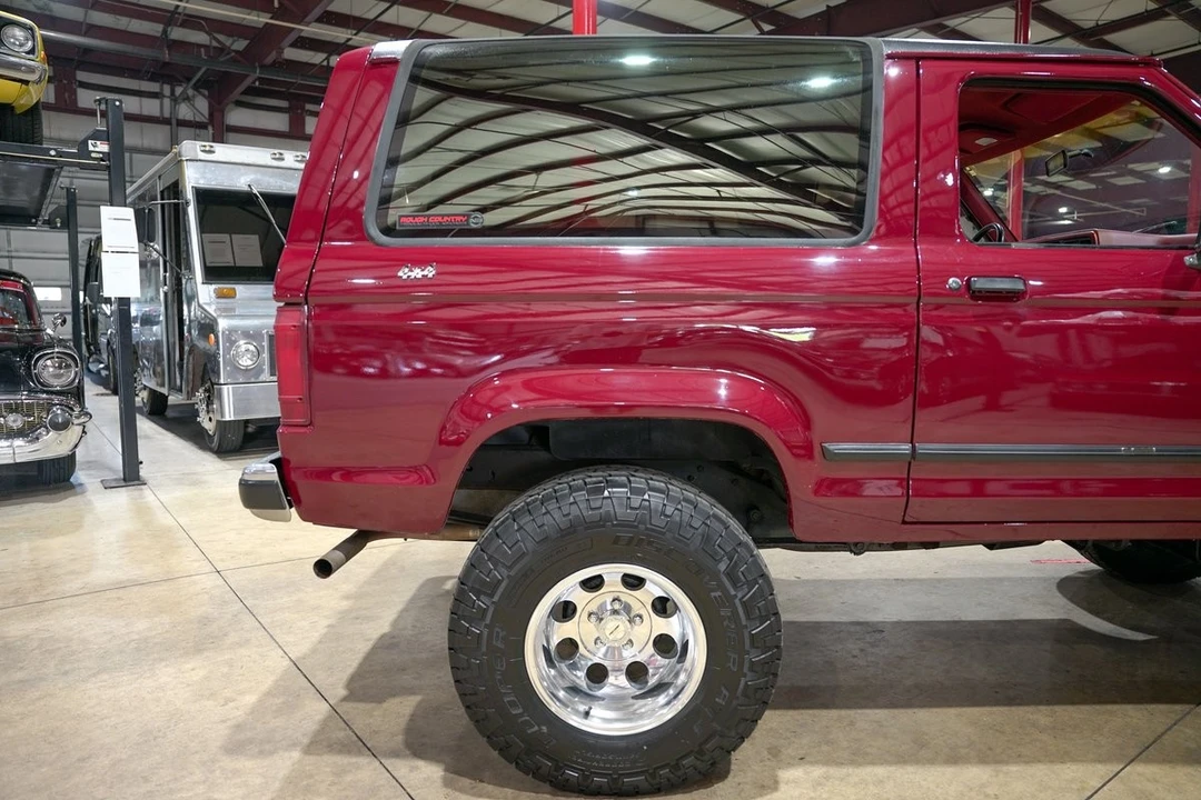 1990 Ford Bronco II - Image 9 of 12