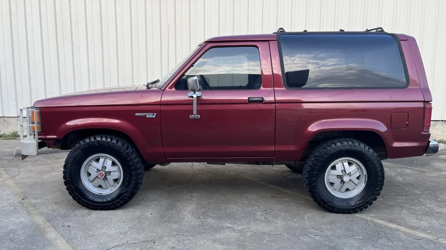 1990 Ford Bronco II - Image 21 of 23