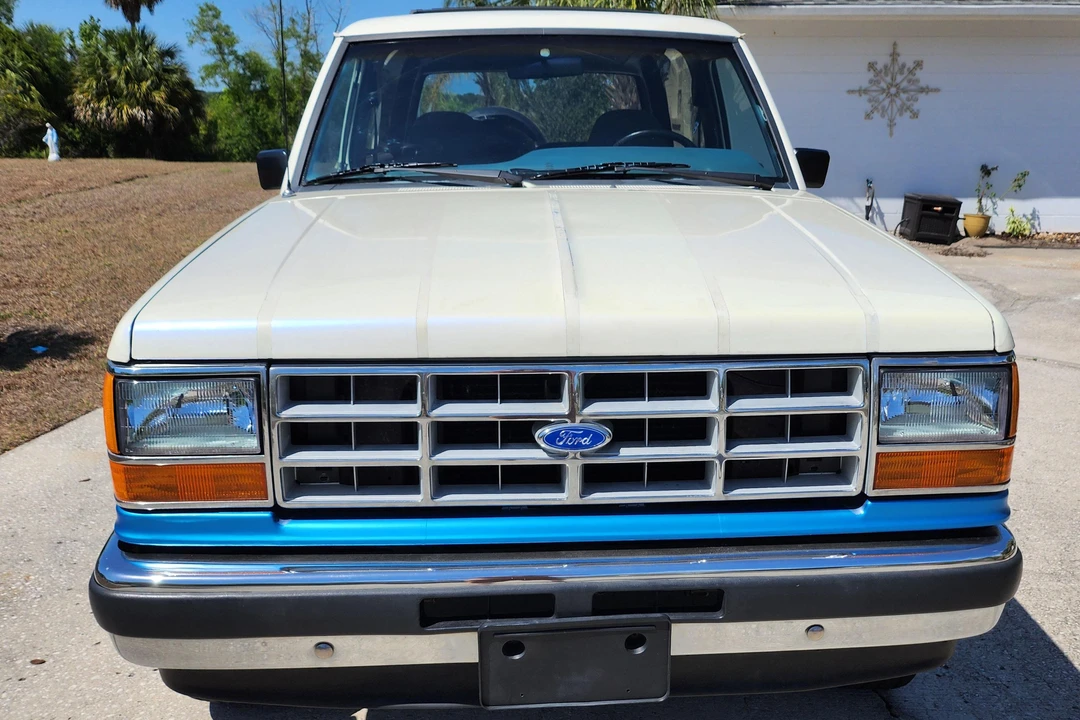 1990 Ford Bronco II - Image 2 of 31