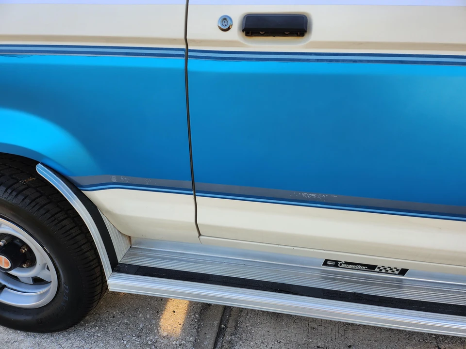1990 Ford Bronco II - Image 19 of 31