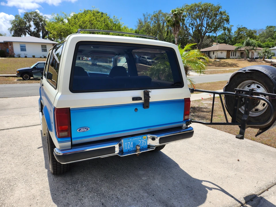 1990 Ford Bronco II - Image 8 of 31