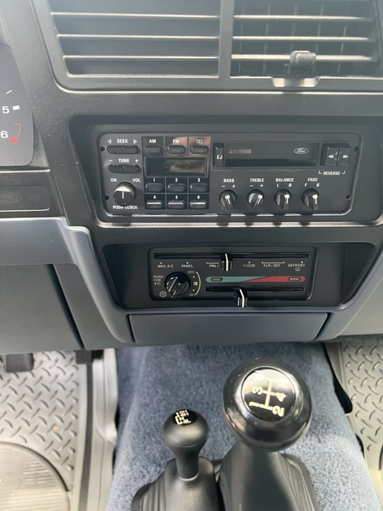 1990 Ford Bronco II - Image 8 of 12