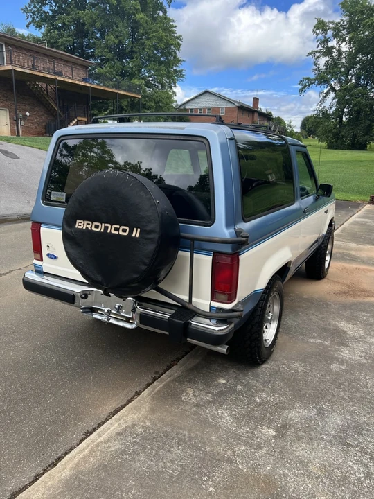 1990 Ford Bronco II - Image 2 of 12