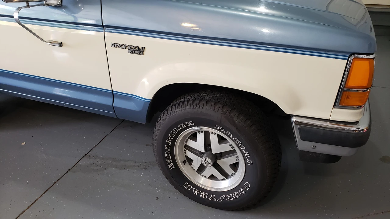 1990 Ford Bronco II - Image 31 of 31
