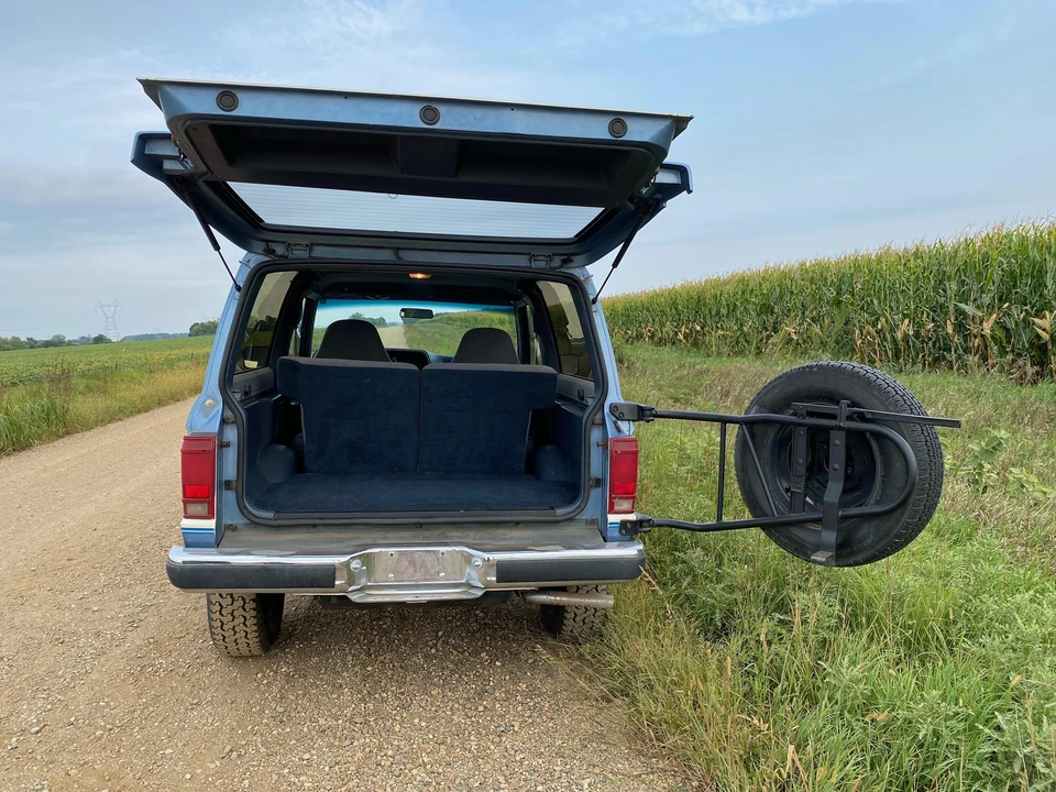 1990 Ford Bronco II - Image 11 of 31