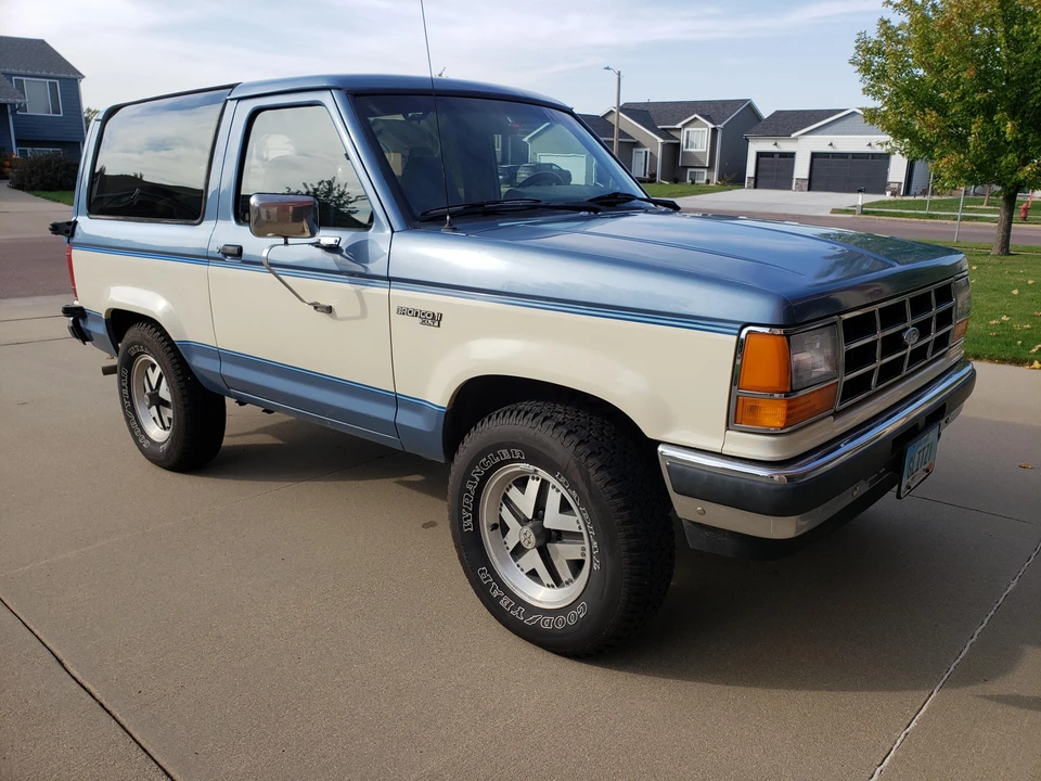 1990 Ford Bronco II - Image 20 of 31