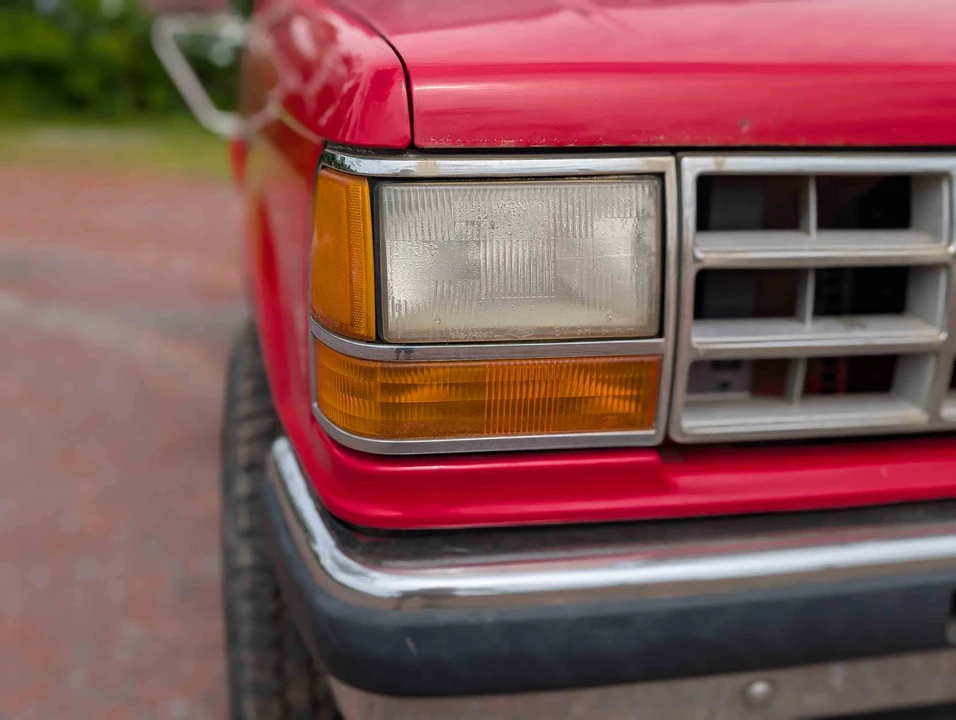 1990 Ford Bronco II - Image 11 of 31