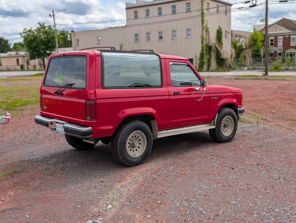 1990 Ford Bronco II - Image 6 of 31