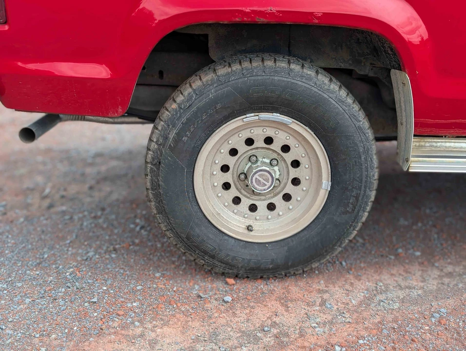 1990 Ford Bronco II - Image 27 of 31