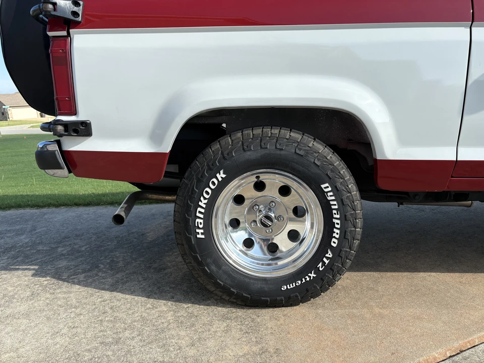 1990 Ford Bronco II - Image 19 of 31