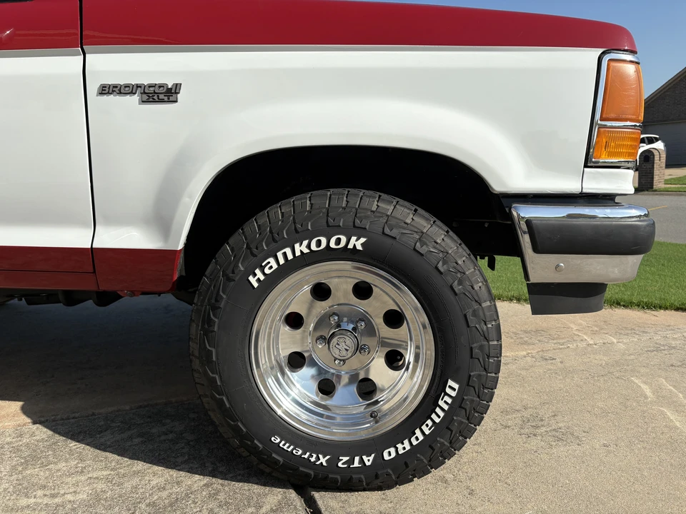 1990 Ford Bronco II - Image 20 of 31