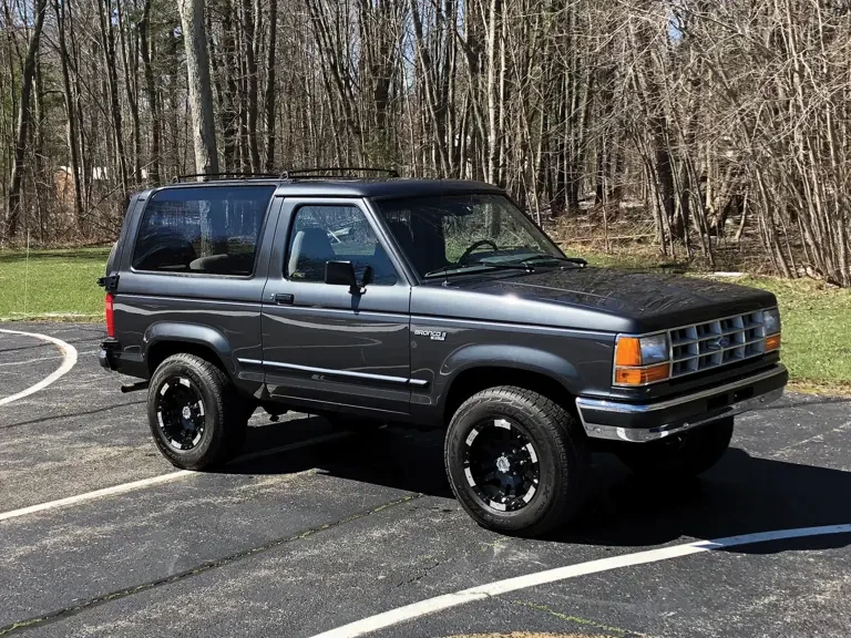 1990 Ford Bronco II - Image 2 of 12