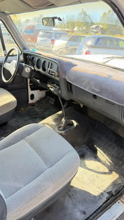 1990 Ford Bronco 4th Gen - Image 9 of 11