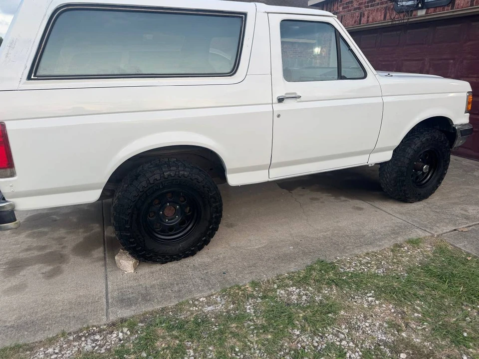 1990 Ford Bronco 4th Gen - Image 18 of 24