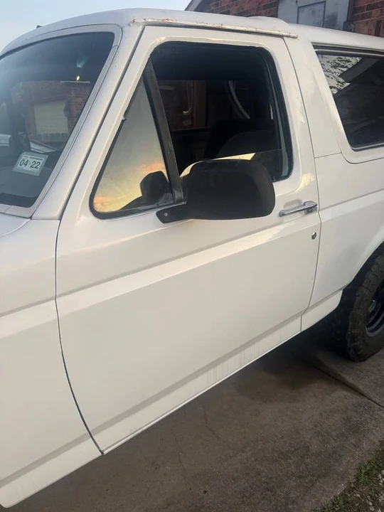 1990 Ford Bronco 4th Gen - Image 11 of 24