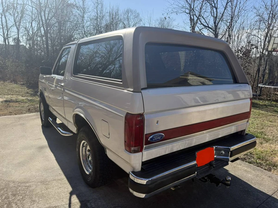 1990 Ford Bronco - Image 3 of 20