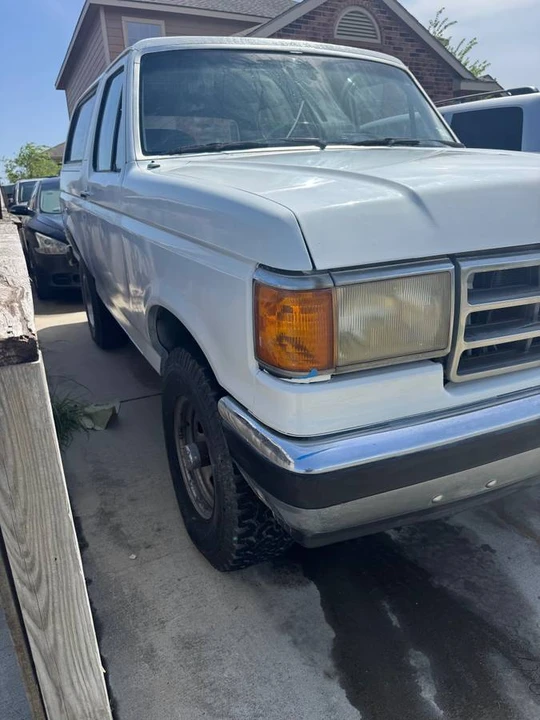 1990 Ford Bronco 4th Gen - Image 9 of 24