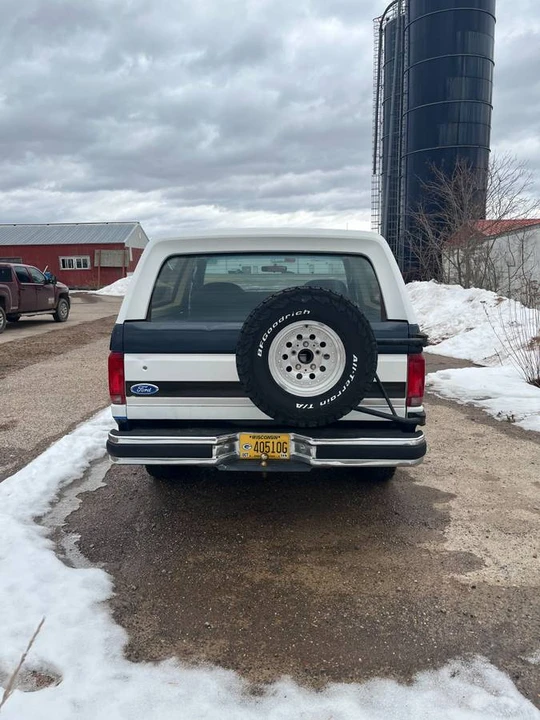 1990 Ford Bronco - Image 2 of 3