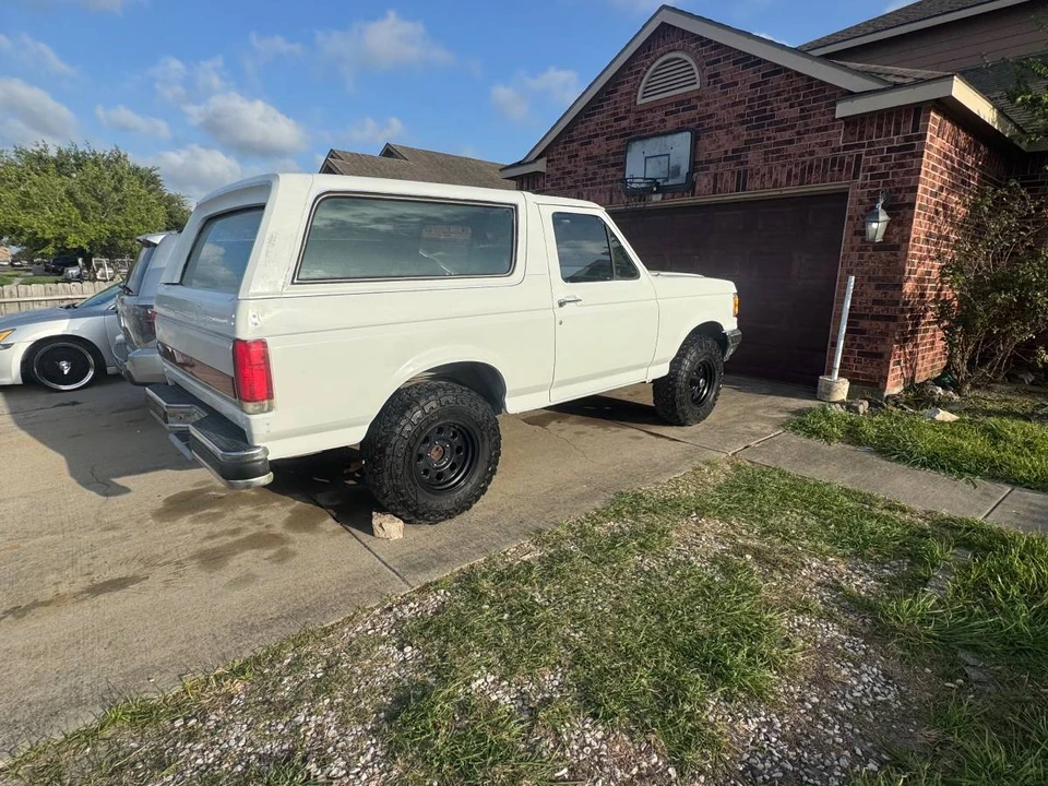 1990 Ford Bronco 4th Gen - Image 15 of 24