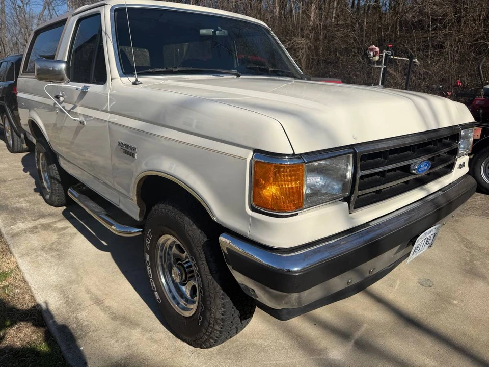 1990 Ford Bronco - Image 7 of 20