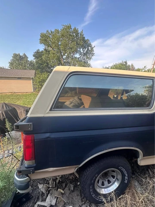 1990 Ford Bronco 4th Gen - Image 13 of 19