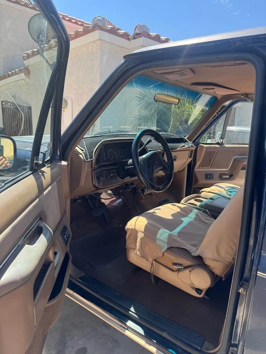 1990 Ford Bronco 4th Gen - Image 10 of 10
