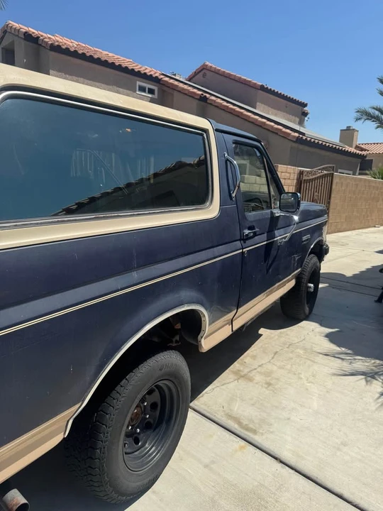 1990 Ford Bronco 4th Gen - Image 4 of 10