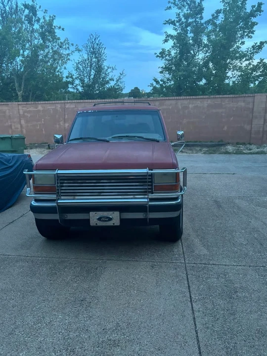 1990 Ford Bronco 4th Gen - Image 2 of 7
