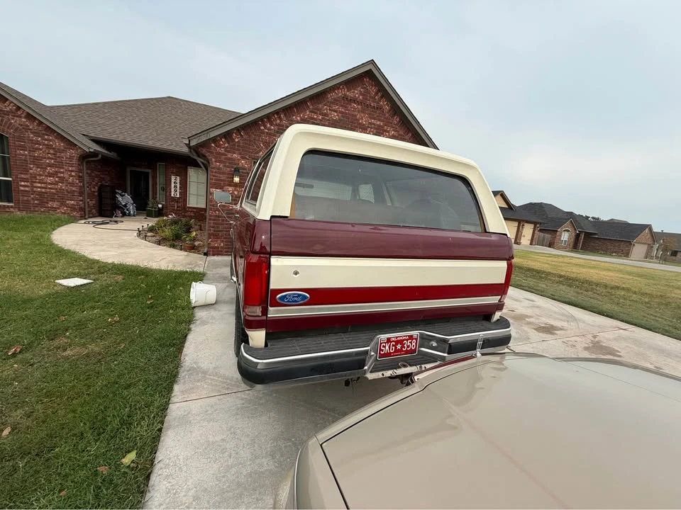 1990 Ford Bronco 4th Gen - Image 5 of 14