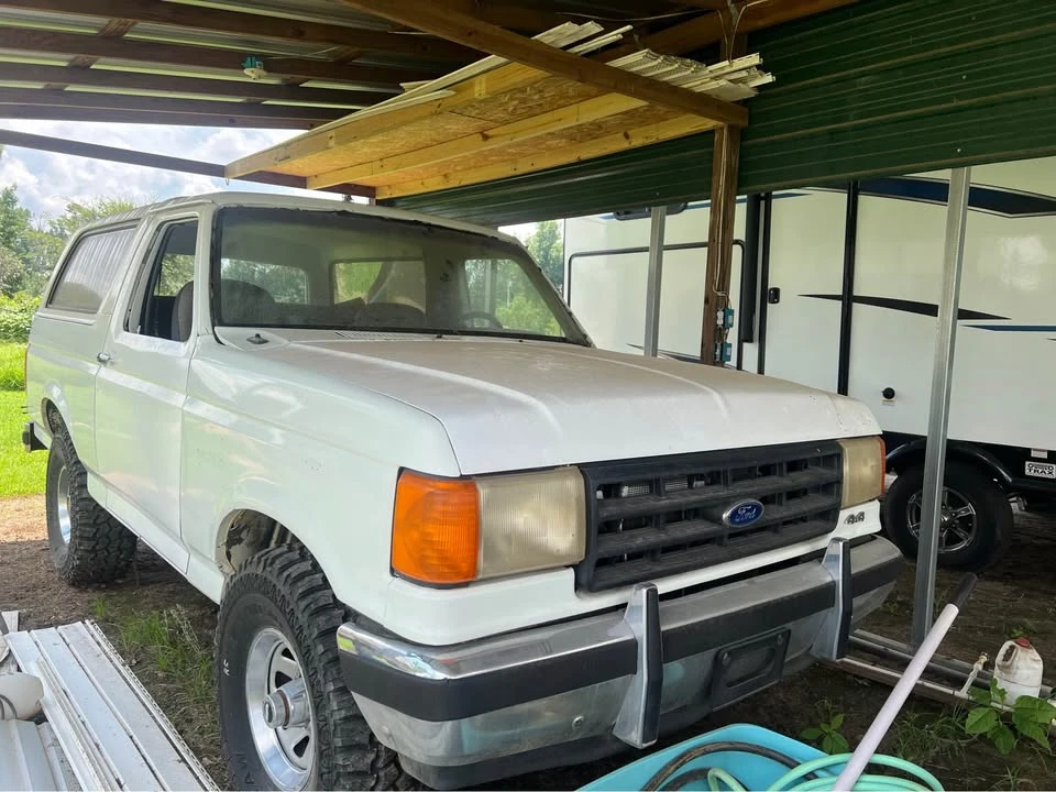 1990 Ford Bronco 4th Gen - Image 2 of 4