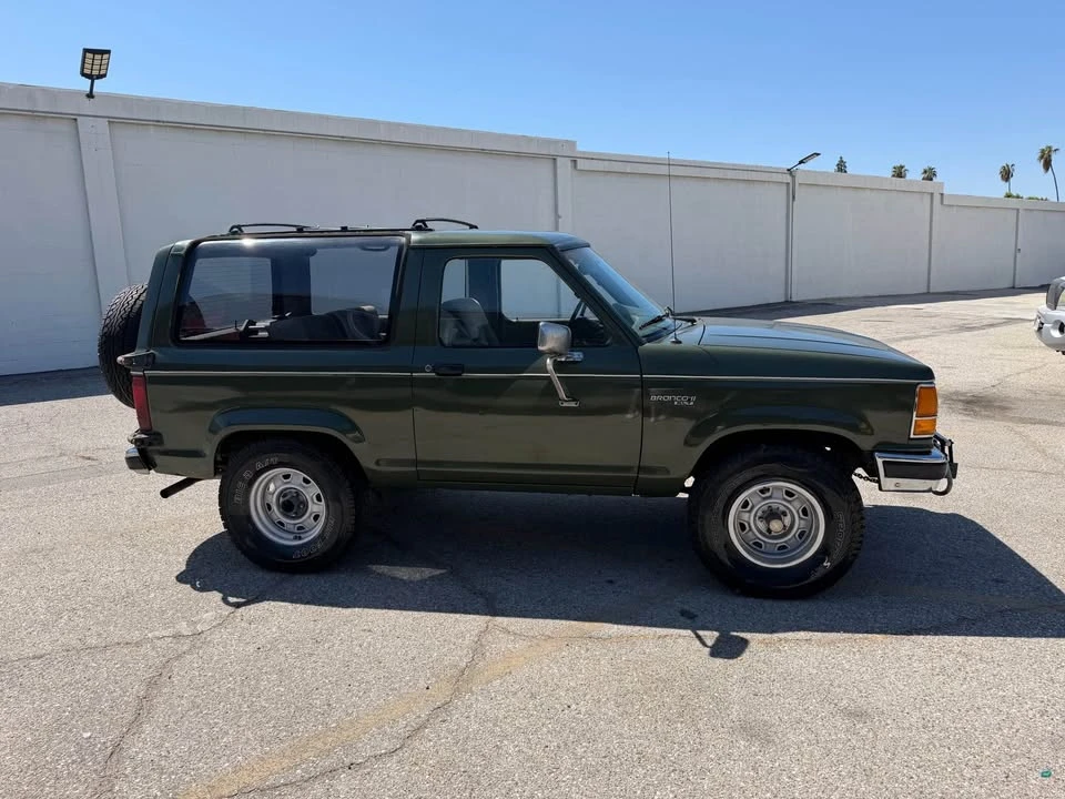 1990 Ford Bronco 4th Gen - Image 6 of 10
