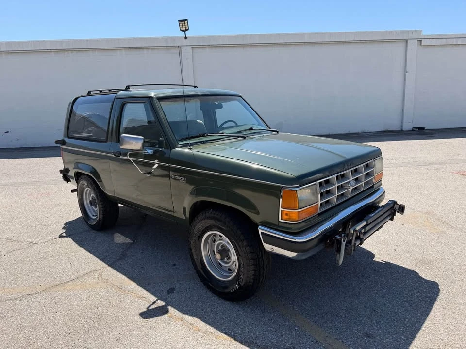1990 Ford Bronco 4th Gen - Image 5 of 10