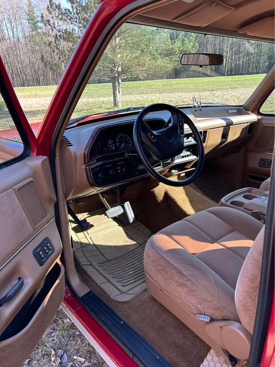 1990 Ford Bronco 4th Gen - Image 3 of 10