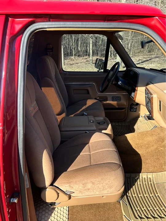 1990 Ford Bronco 4th Gen - Image 8 of 10