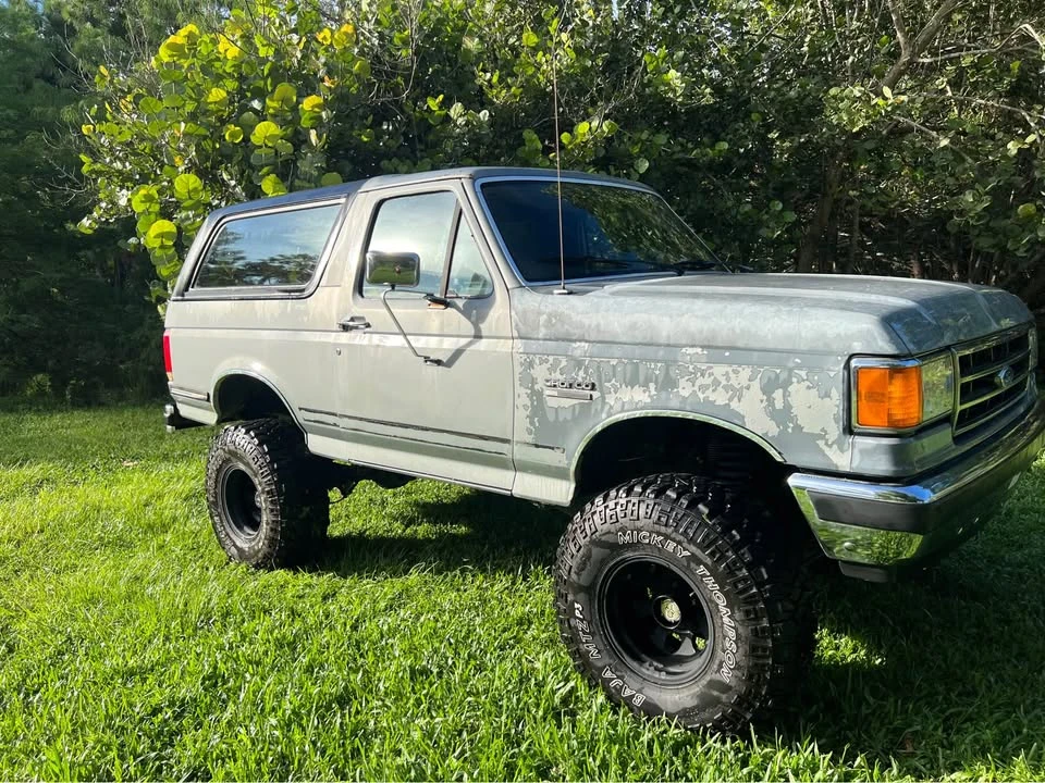1990 Ford Bronco 4th Gen - Image 5 of 17