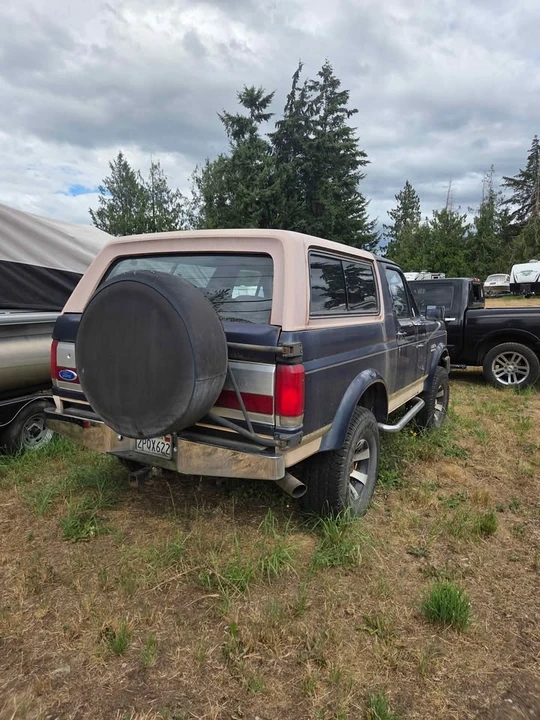 1990 Ford Bronco 4th Gen - Image 2 of 5