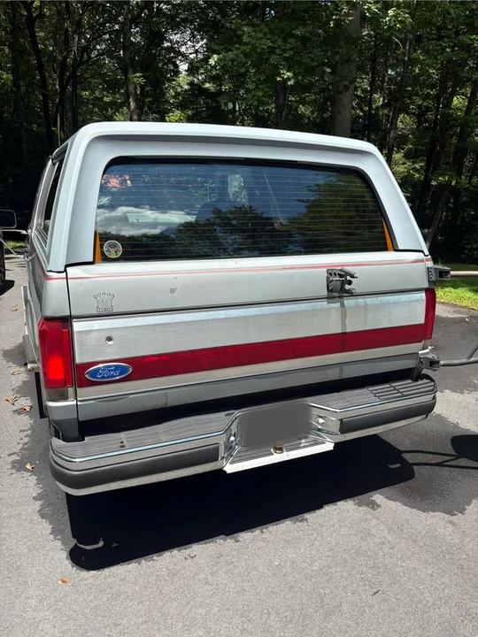 1990 Ford Bronco 4th Gen - Image 3 of 7