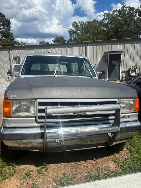 1990 Ford Bronco 4th Gen - Image 2 of 4