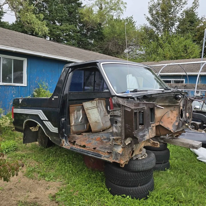 1990 Ford Bronco 4th Gen - Image 3 of 17