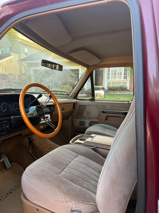 1990 Ford Bronco 4th Gen - Image 5 of 20