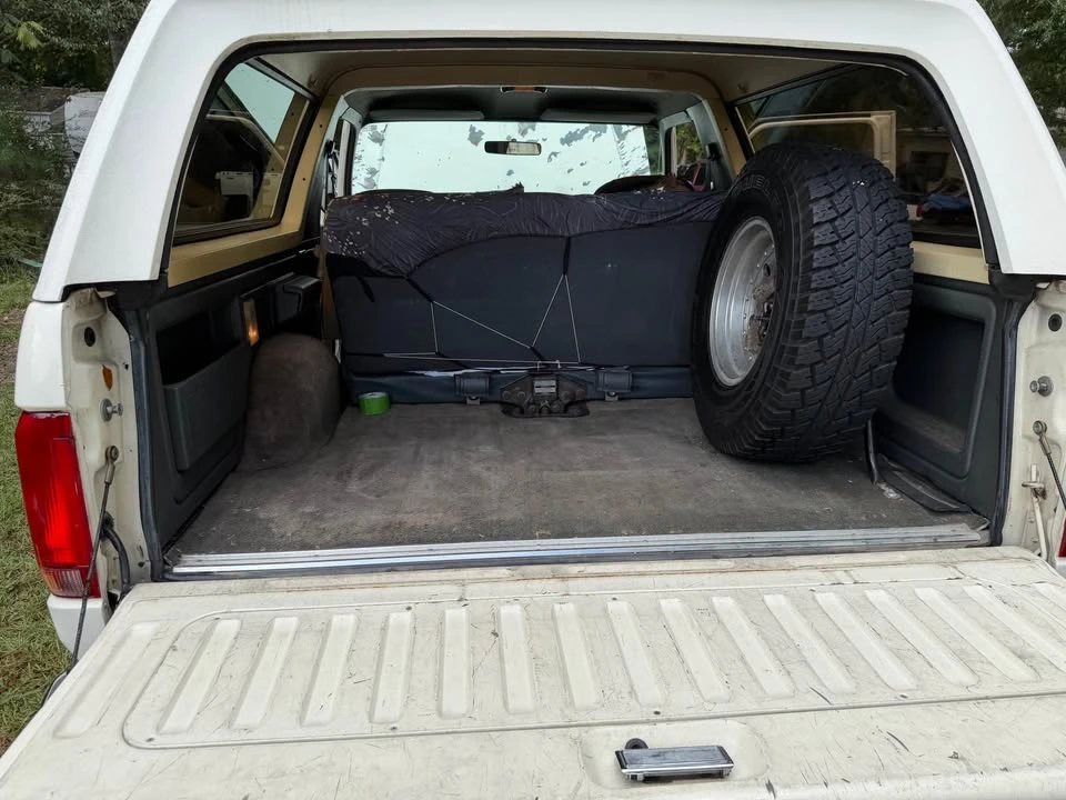 1990 Ford Bronco 4th Gen - Image 10 of 16