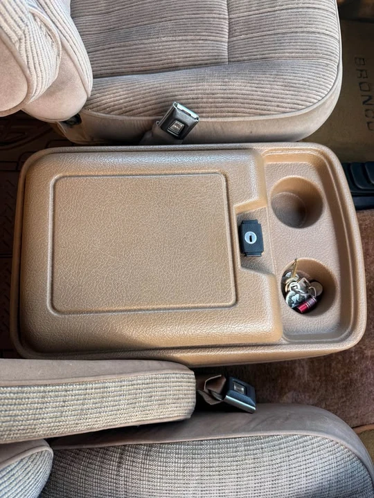 1990 Ford Bronco 4th Gen - Image 13 of 20