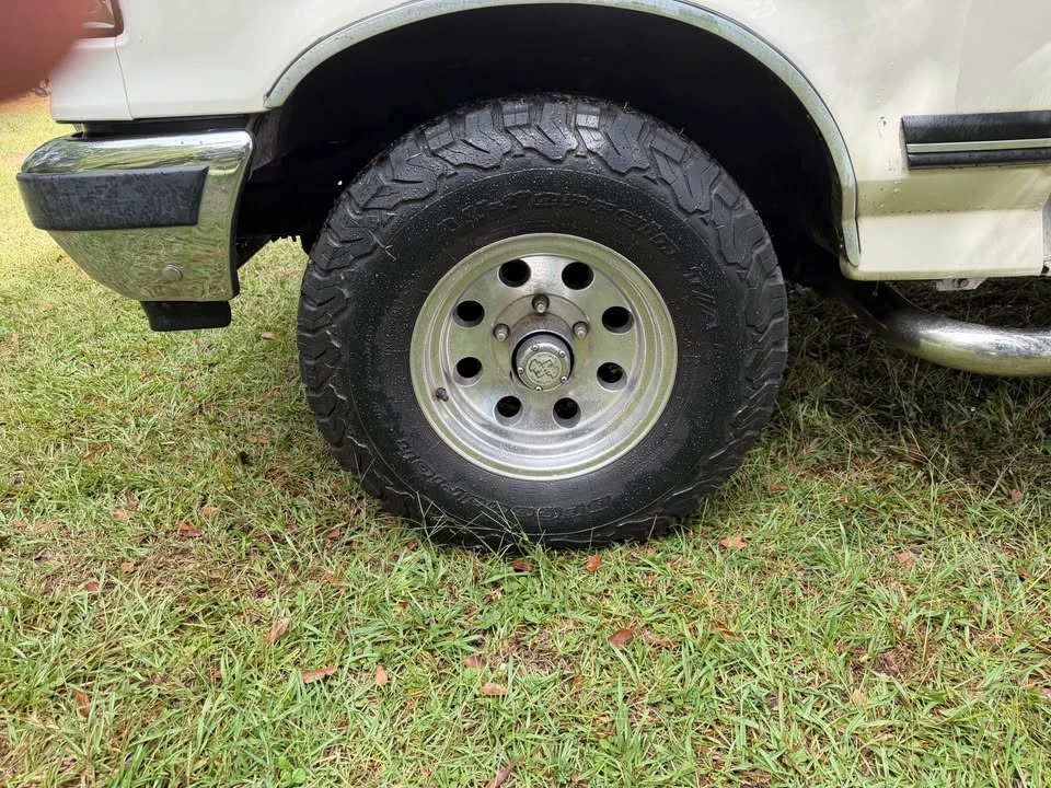 1990 Ford Bronco 4th Gen - Image 3 of 16