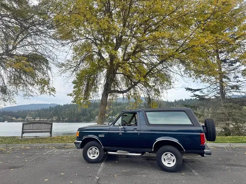 1990 Ford Bronco Eddie Bauer Edition