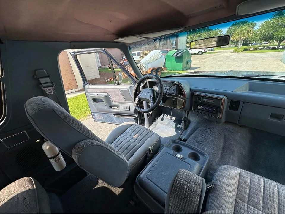 1990 Ford Bronco 4th Gen - Image 10 of 20