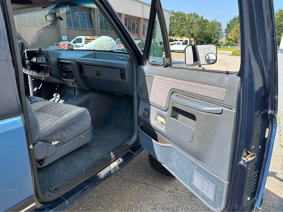 1990 Ford Bronco 4th Gen - Image 12 of 20