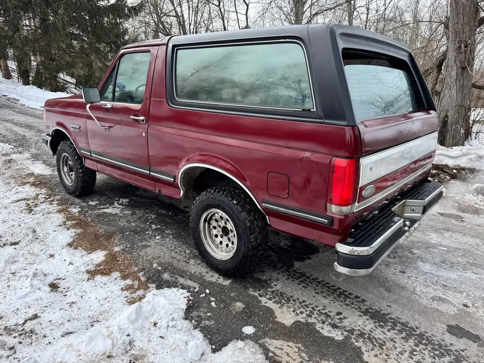 1990 Ford Bronco 4th Gen - Image 2 of 7